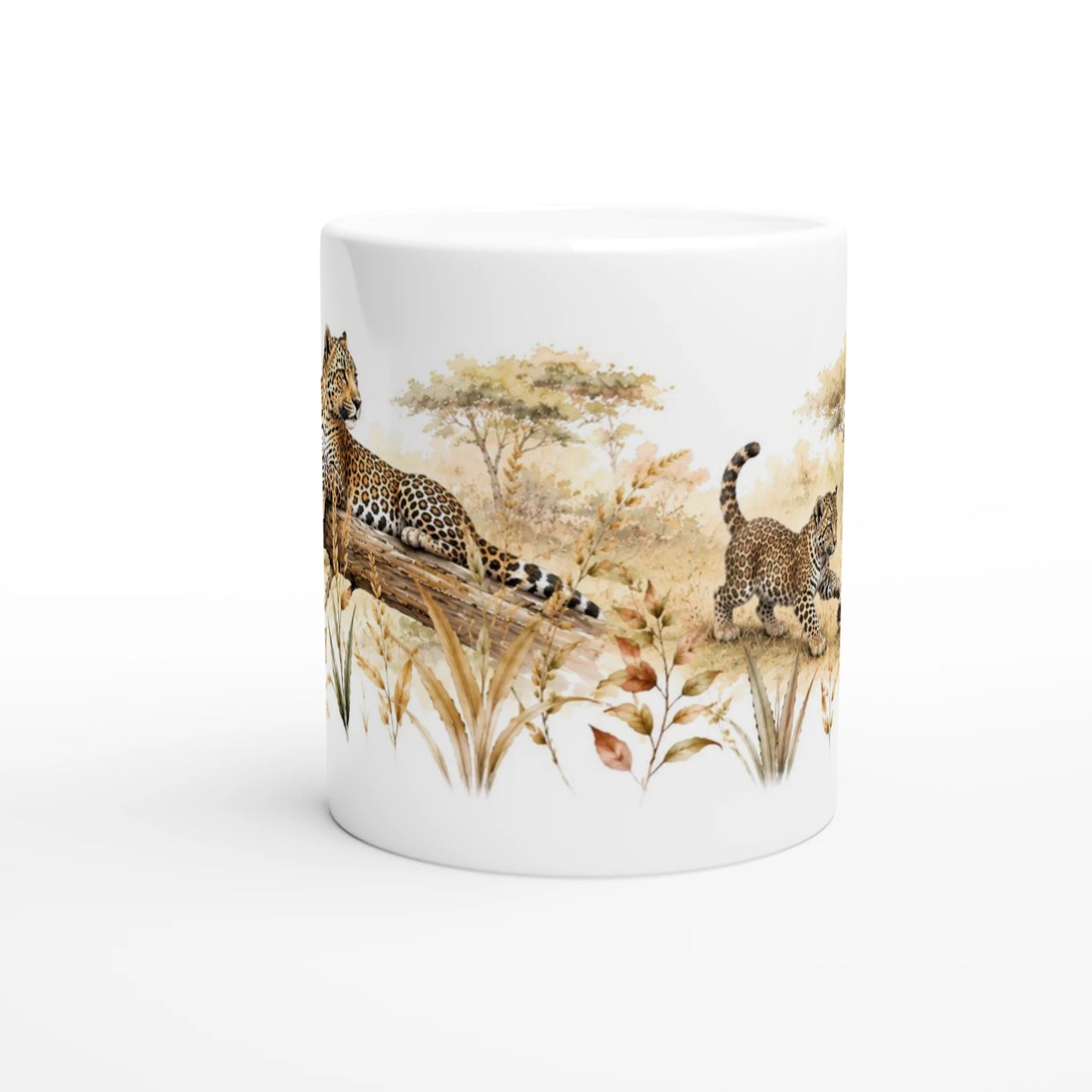 Afrikanisches Savannenmotiv mit Leoparden, Akazien, trockenen Gräsern und zarten botanischen Elementen auf einer 330-ml-Tasse