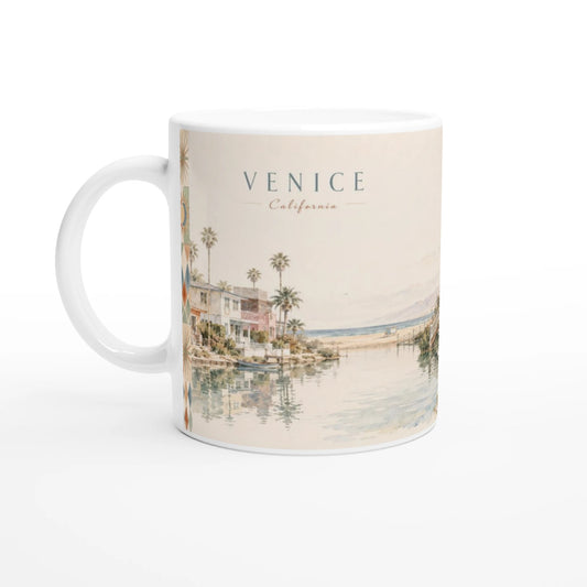 Venice California Tasse 0,33 l mit Aquarellmotiv aus ruhigem Kanal, Palmen, kalifornischen Häusern und Küstenblick sowie dem Schriftzug VENICE California