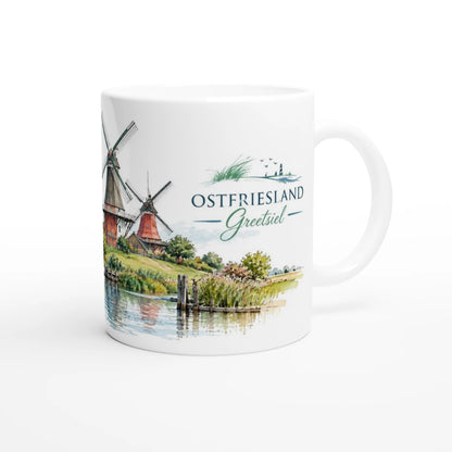 Aquarellillustration des Greetsieler Kutterhafens mit traditionellem grünem Fischkutter, hölzernem Steuerhaus, Fischernetzen, Hafenpfählen und historischen Giebelhäusern
