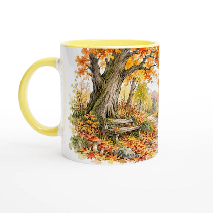Detailansicht des herbstlichen Tassenmotivs „Herbstspaziergang“ mit transparenten Aquarellfarben und feinen zeichnerischen Linien