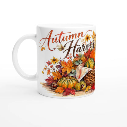 Weiße Herbst-Tasse 330 ml mit Aquarellillustration aus Zierkürbissen im Korb, buntem Herbstlaub, Blüten, Beeren und leuchtender Laterne
