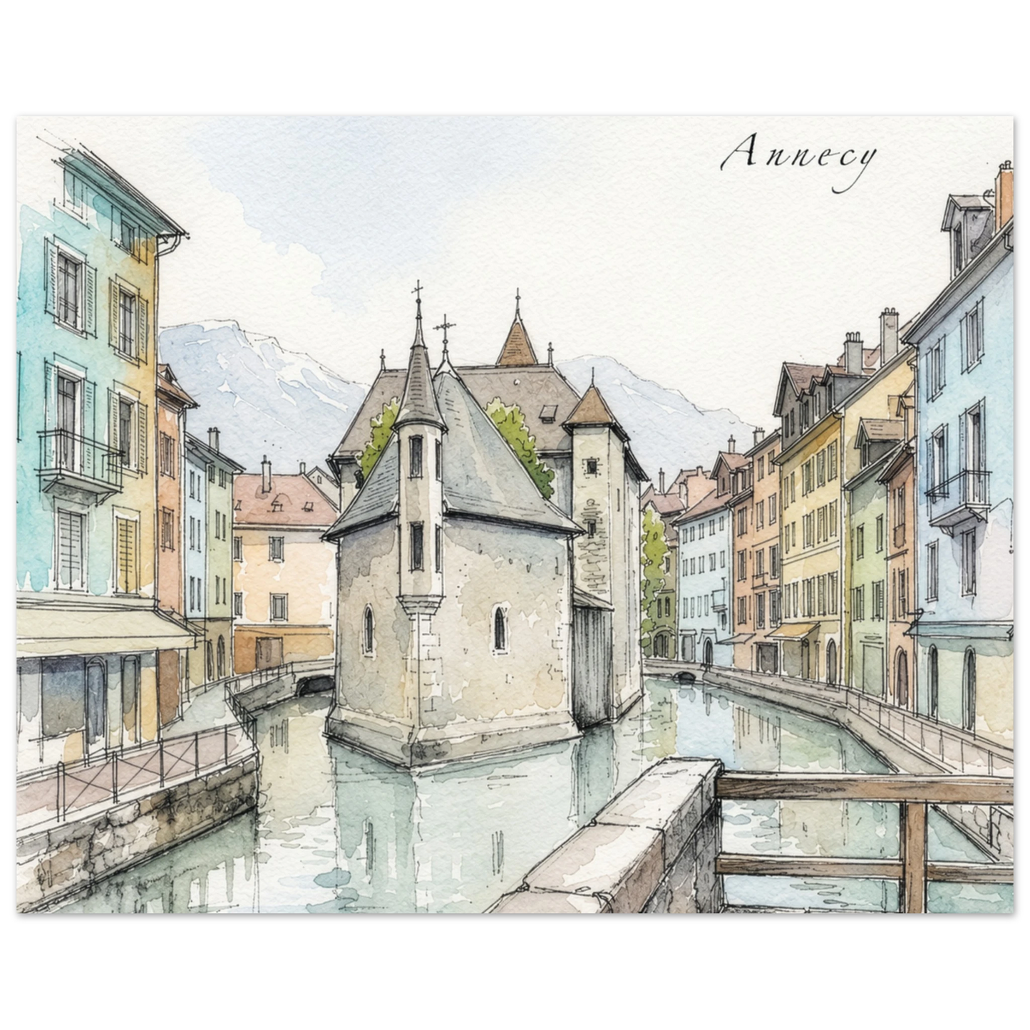 Historische Altstadt von Annecy mit Kanal, pastellfarbenen Häusern und Alpenkulisse