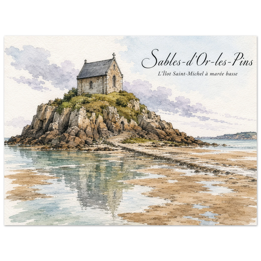 Sables-d’Or-les-Pins Kunstdruck mit dem Îlot Saint-Michel, seiner kleinen Kapelle und freigelegten Sandflächen bei Ebbe im Aquarellstil