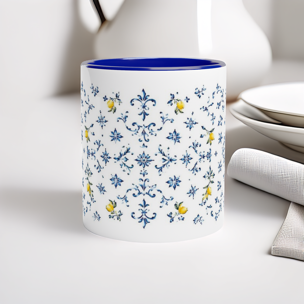 Blaue Zitronen Tasse mit mediterranem Ornamentmuster und blauem Henkel