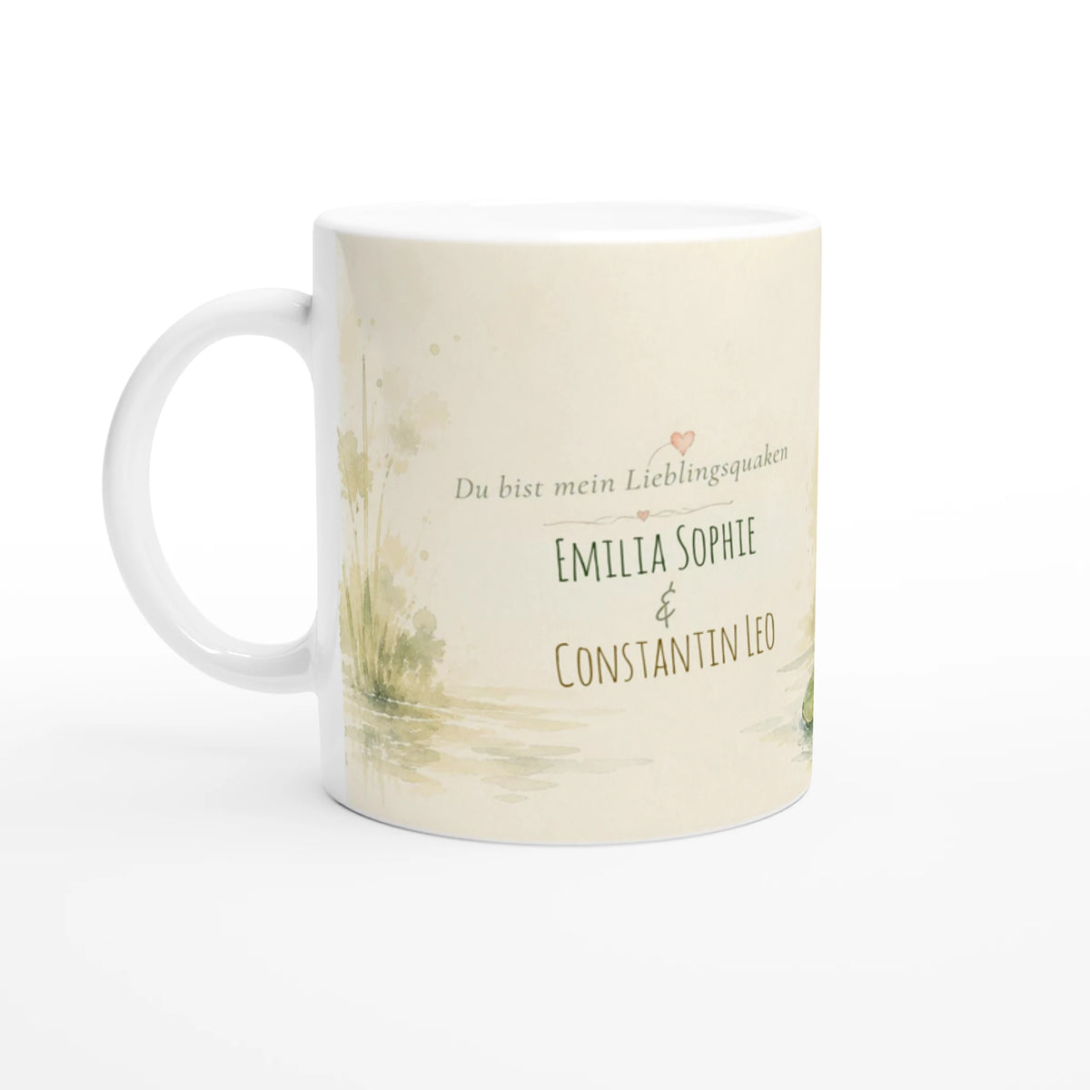 Seitliche Ansicht der personalisierten Froschpaar Tasse mit karikatureskem Frosch auf Seerosenblättern und Übergang zur personalisierten Textseite.