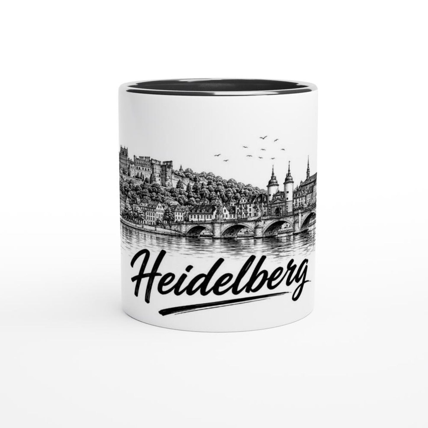 Black Edition der Heidelberg Tasse mit schwarzer Innenseite, schwarzem Henkel und feiner Line-Art Stadtansicht.