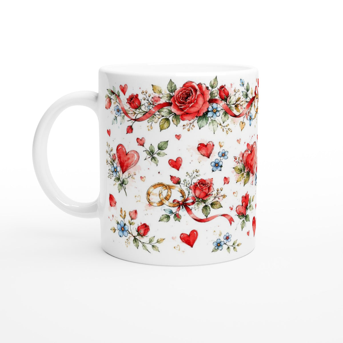 Romantisches Hochzeitsmotiv auf einer weißen Tasse: Eheringe, Rosen und Herzen bilden eine zarte Aquarellkomposition für besondere gemeinsame Momente.