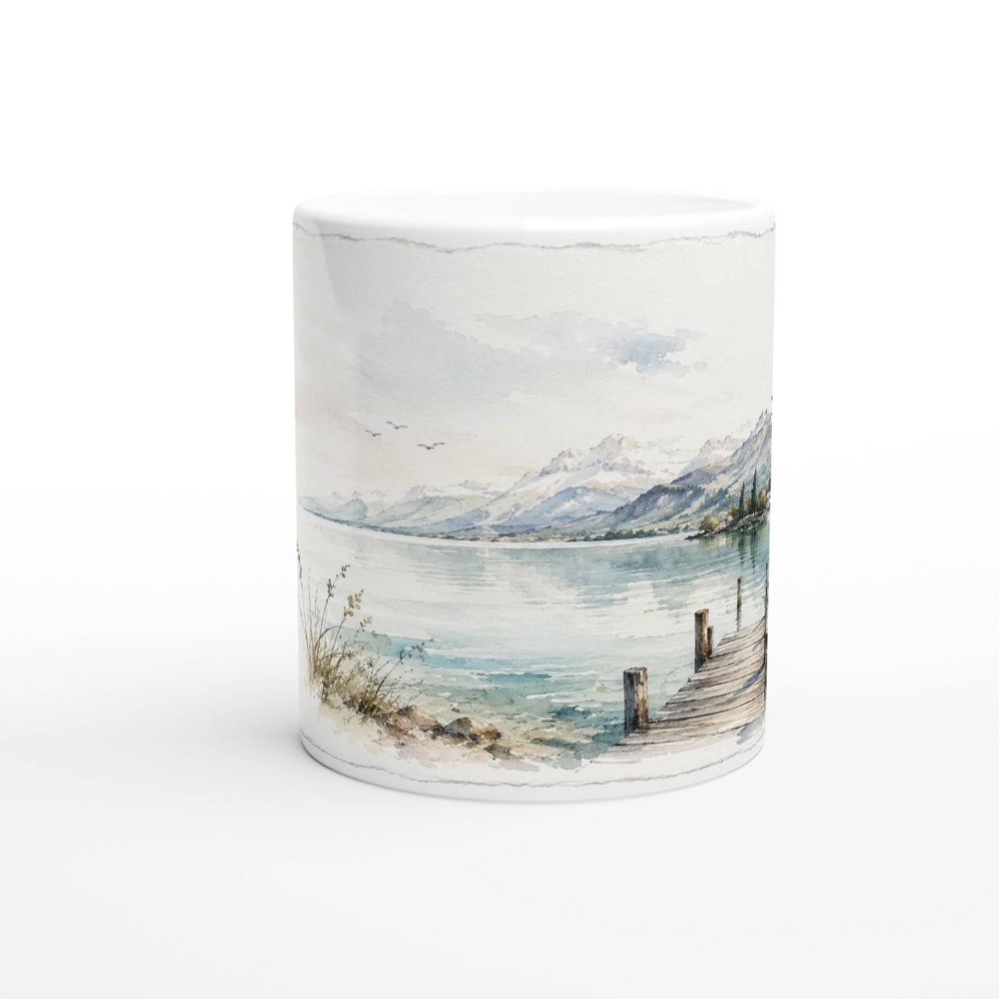 Keramiktasse 330 ml mit französischer Alpenlandschaft und ruhigem Seeufer.