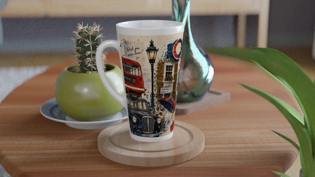 Weiße konische Latte Tasse mit London Collage aus Big Ben, Doppeldeckerbus und Westminster