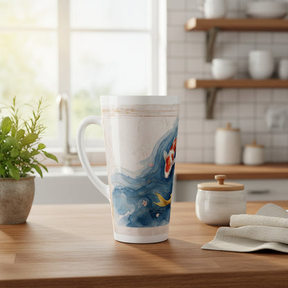 Großer Keramikbecher mit japanischem Koi Motiv, goldenen Details und fließenden Wasserfarben