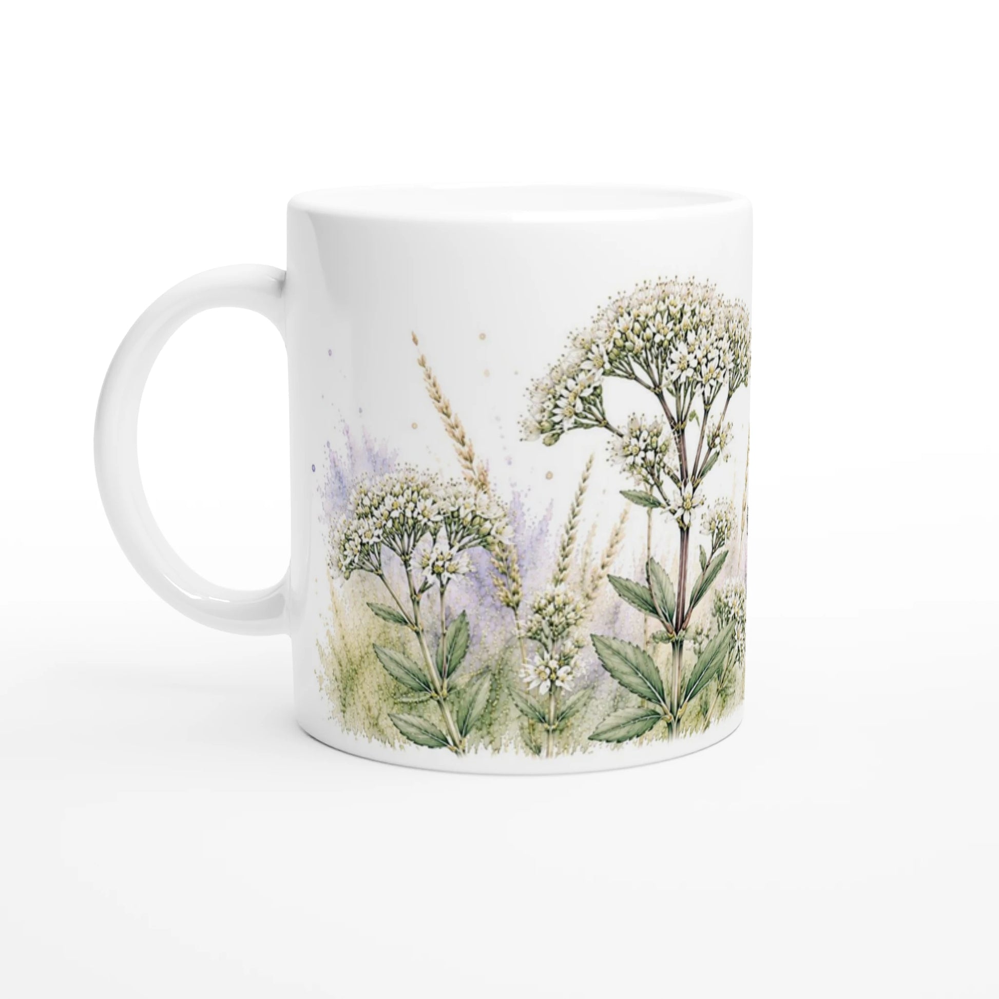 Naturinspiriertes Design mit Falter und feinen Pflanzen