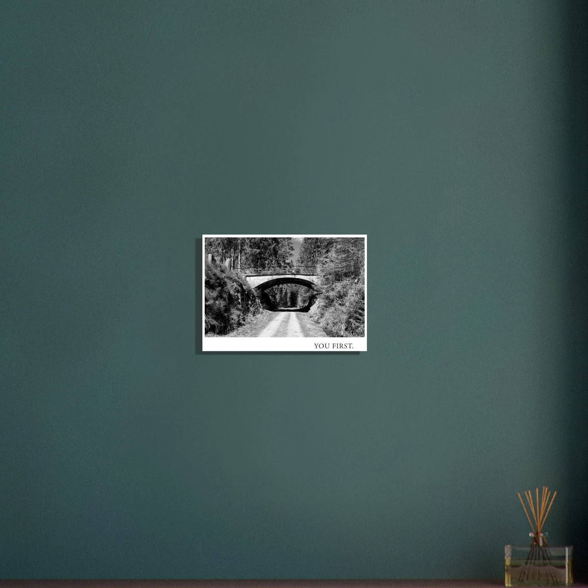 Fine Art Print YOU FIRST im hochwertigen 12-Farb-Giclée-Druckverfahren mit differenzierten Grautönen und matter blendfreier Papieroberfläche