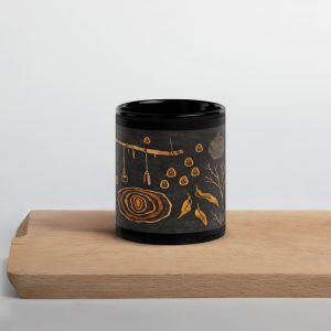 Schwarze Keramiktasse mit japanisch inspiriertem Wabi-Sabi Muster in warmen Naturtönen, erhältlich in 330 ml oder 440 ml