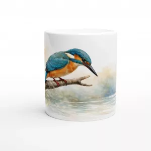 Weiße Keramiktasse mit farbenfrohem Eisvogel-Aquarell auf einem Ast sitzend, 330ml Volumen