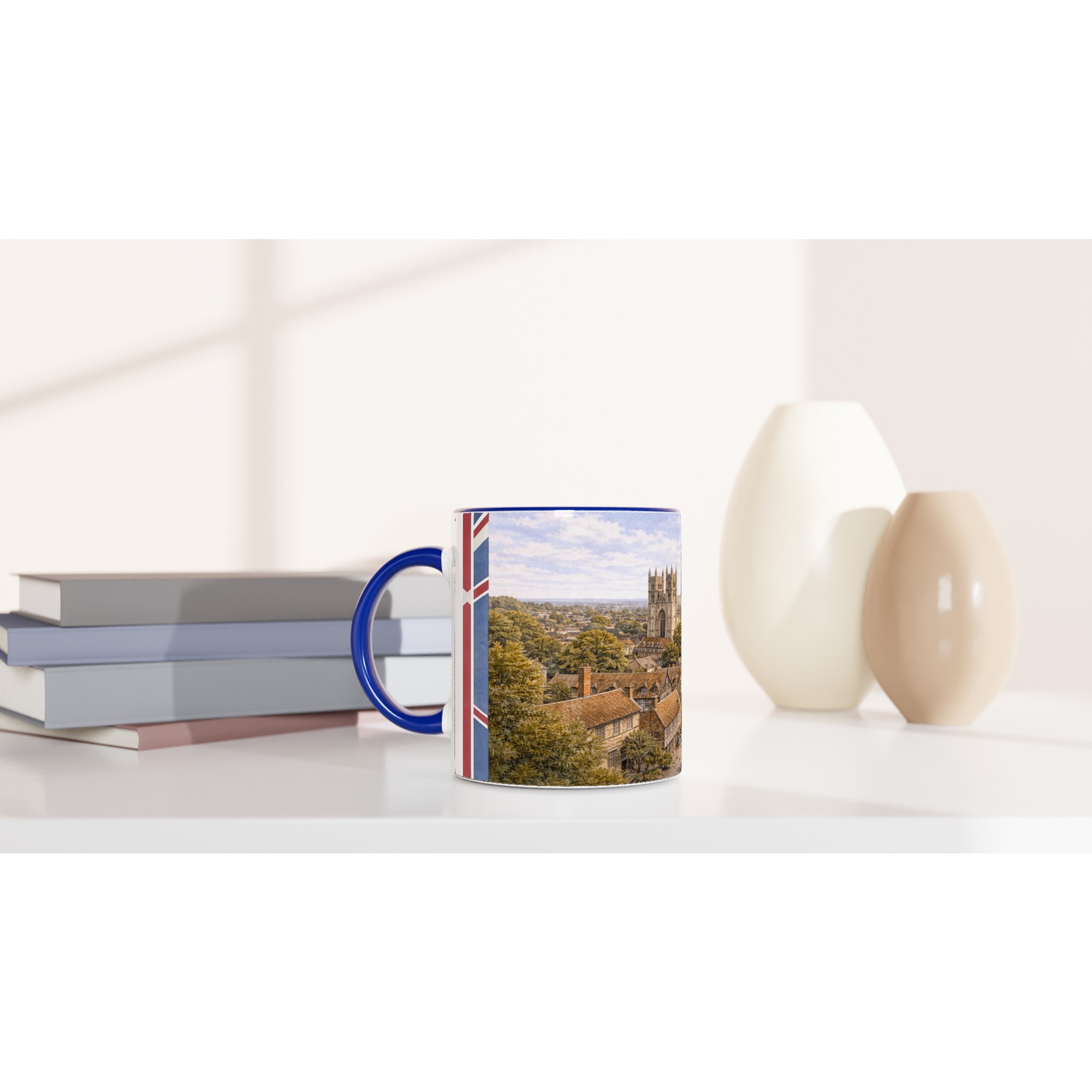 Canterbury Aquarell Tasse 330 ml aus der Serie English City Portraits mit Altstadt, Fachwerkhäusern, Kathedrale und dezenten England-Flaggenelementen Canterbury Aquarell Tasse 330 ml aus der Serie English City Portraits mit Altstadt, Fachwerkhäusern, Kathedrale und dezenten England-Flaggenelementen