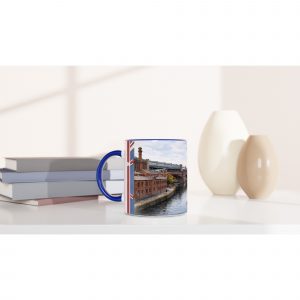 Manchester Aquarell Tasse 330 ml aus der Serie English City Portraits mit Kanal, Backsteinfassaden, Brücke und historischer Industriearchitektur