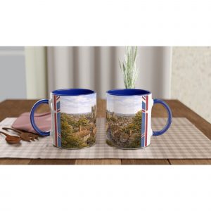 Canterbury Aquarell Tasse 330 ml aus der Serie English City Portraits mit Altstadt, Fachwerkhäusern, Kathedrale und dezenten England-Flaggenelementen