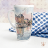 Paris Latte Tasse 440 ml mit Seine, Brücke, Booten, Uferweg und Eiffelturm im feinen Aquarellstil