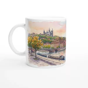 Lyon Tasse 330 ml aus weißer Keramik mit Aquarellmotiv von Saône, Altstadtfassaden, Fourvière und Traboule in warmen Pastelltönen