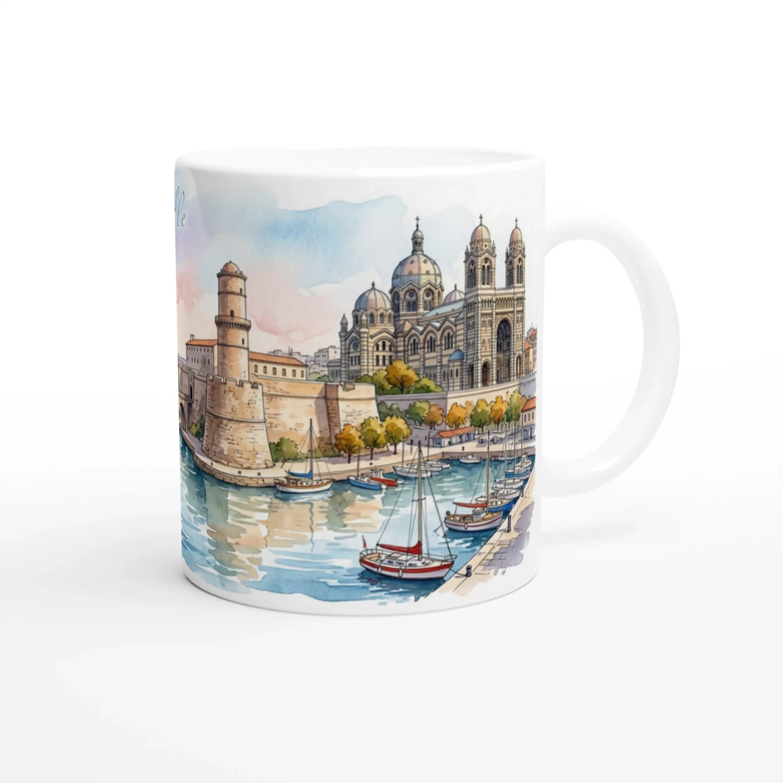 Ihre Marseille Tasse 330 ml bringt mediterranes Hafenlicht mit Wasser, Architektur und südfranzösischer Ruhe auf den Tisch. Ihre Marseille Tasse 330 ml bringt mediterranes Hafenlicht mit Wasser, Architektur und südfranzösischer Ruhe auf den Tisch.