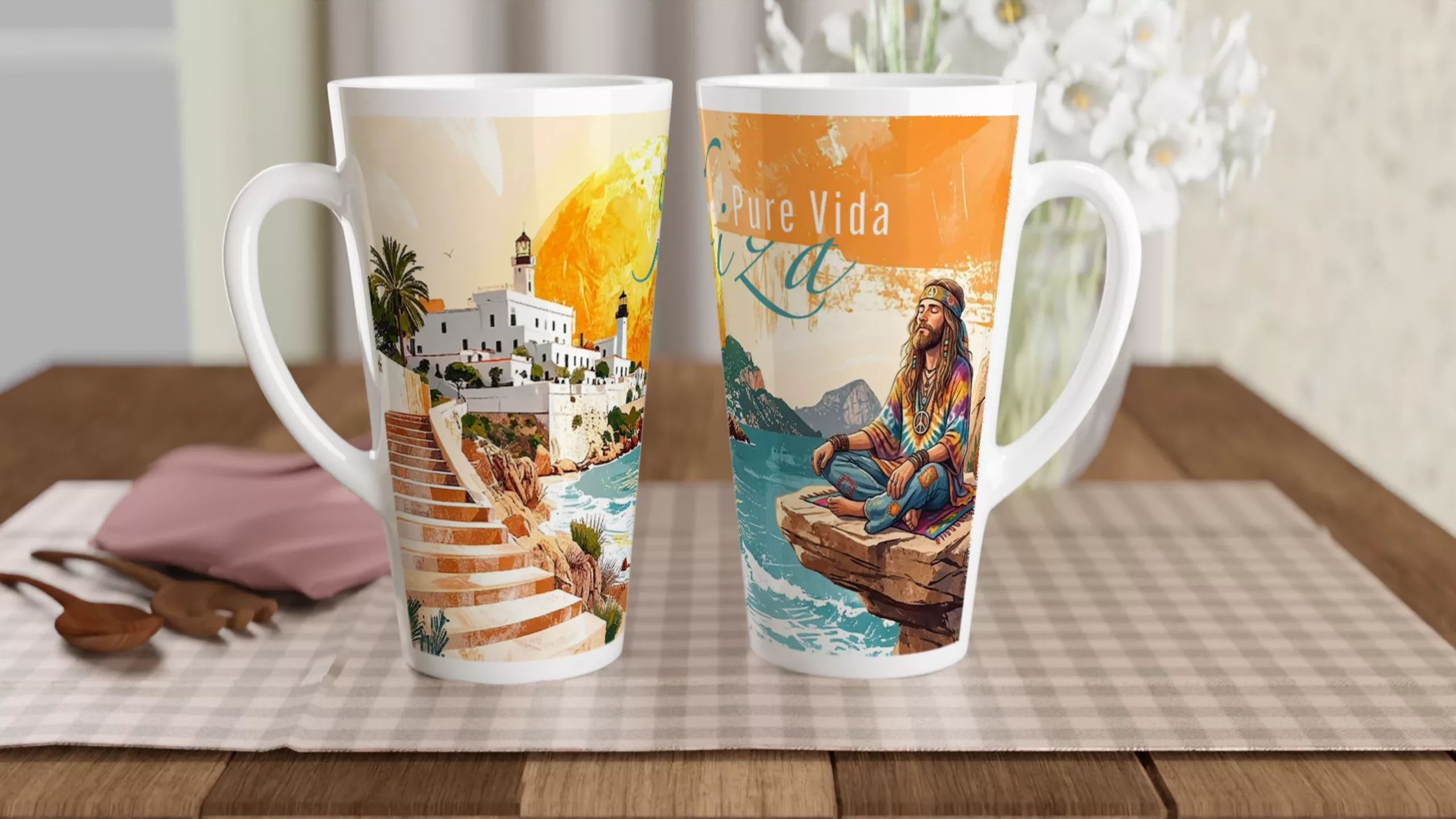 Ibiza Latte Tasse 440 ml mit stilisierter Küstenszene, Leuchtturm, weißer Architektur, türkisfarbenem Meer, großer goldener Sonne und Schriftzug Pure Vida Ibiza Ibiza Latte Tasse 440 ml mit stilisierter Küstenszene, Leuchtturm, weißer Architektur, türkisfarbenem Meer, großer goldener Sonne und Schriftzug Pure Vida Ibiza